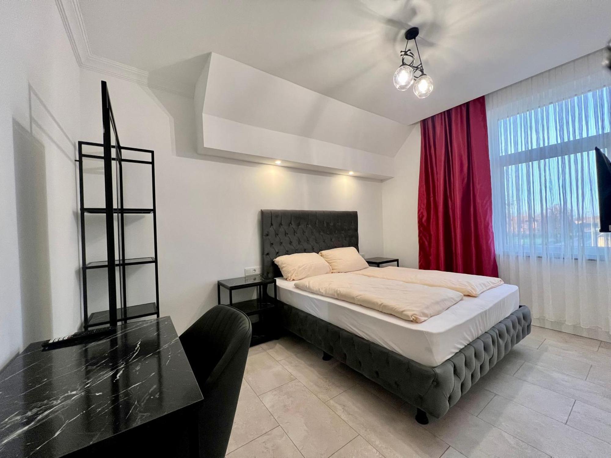 Durmaz Hotel Hannover Exterior photo