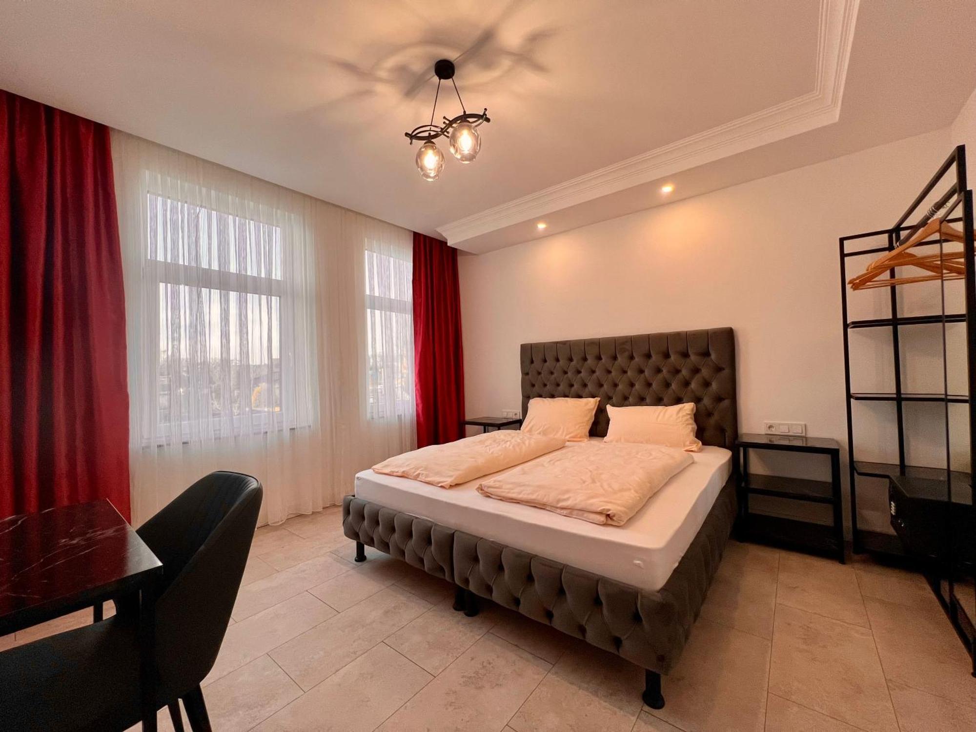 Durmaz Hotel Hannover Exterior photo